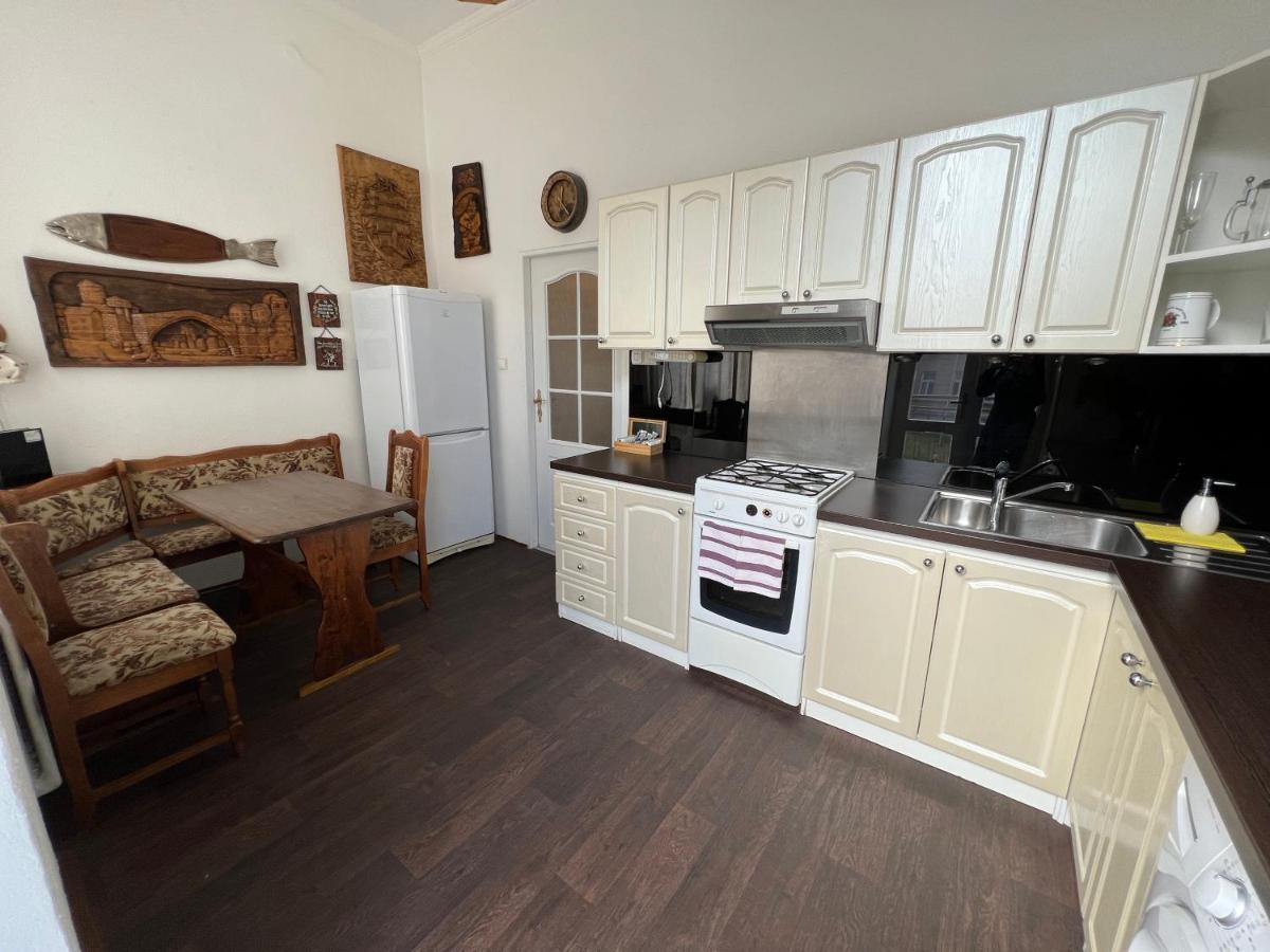 Apartment Alice Center Карловы Вары Экстерьер фото