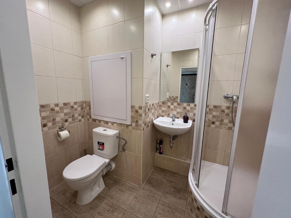 Apartment Alice Center Карловы Вары Экстерьер фото